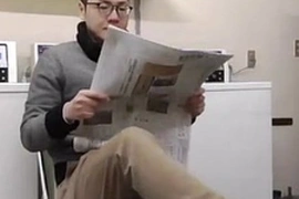 Famous Japanese gay boy, simoyaka2, returns with a sizzling video that's sure to set your screen on fire. Watch as he flaunts his skills on Ustream and Youtube, promising an unforgettable experience.
