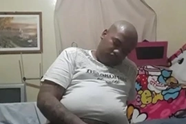 Baldy brij bottle pissing