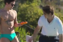 Hot jock dakota payne seducing a new pool guy