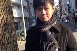 Japanese teen tugs n cums